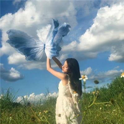 想被拥抱的12个女人